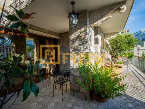 Sale, house, 1264m², Budva, Crna Gora - image 30