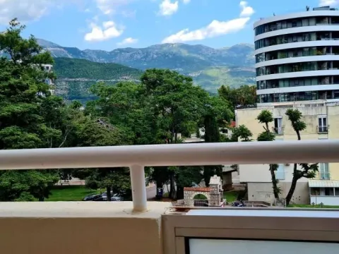 Sale, three bedroom apartment, 86m², Gospoština, Budva - image 4