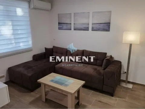 Rent, two bedroom apartment, 47m², Zvezdara Sve Podlokacije, Beograd - image 8