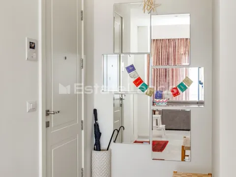 Izdavanje, dvosoban stan, 100m², Luštica Bay, Tivat - image 16