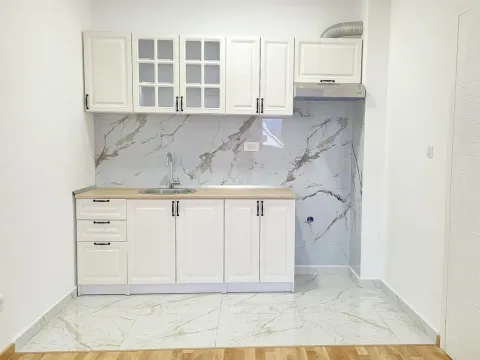 Rent, apartment, 47m², Zagorič, Podgorica - image 4