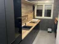 Izdavanje, trosoban stan, 100m², City Kvart, Podgorica - image 2