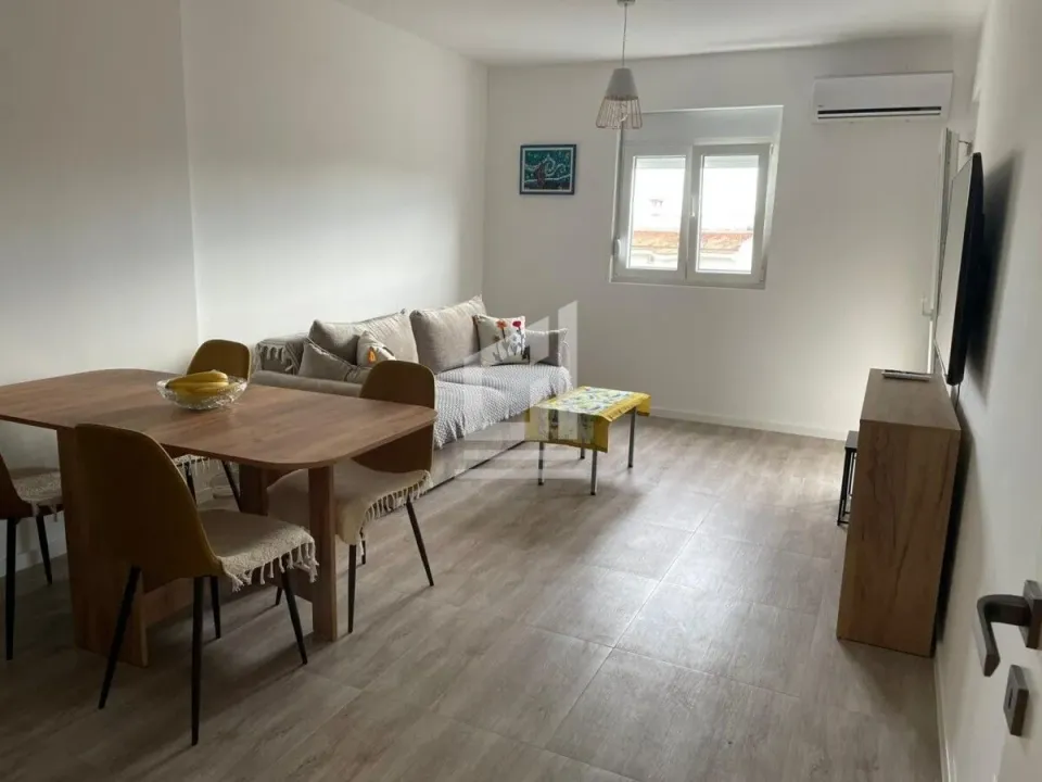 Rent, one bedroom apartment, 46m², Šušanj, Bar
