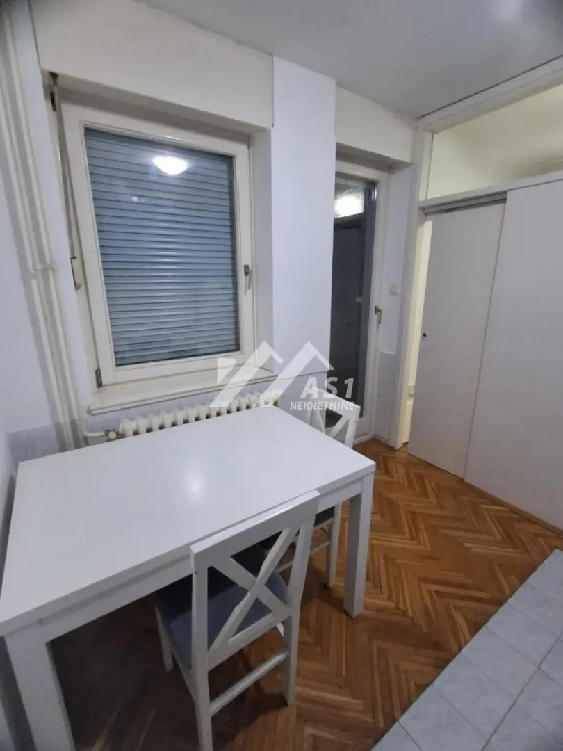 Rent, one bedroom apartment, 37m², Bulevar Oslobodjenja, Novi Sad Sve Podlokacije