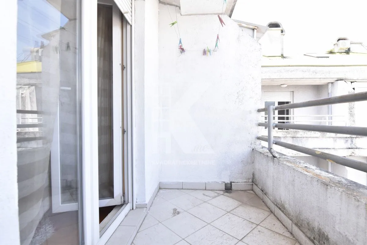 Rent, one bedroom apartment, 40m², Stari Aerodrom, Podgorica