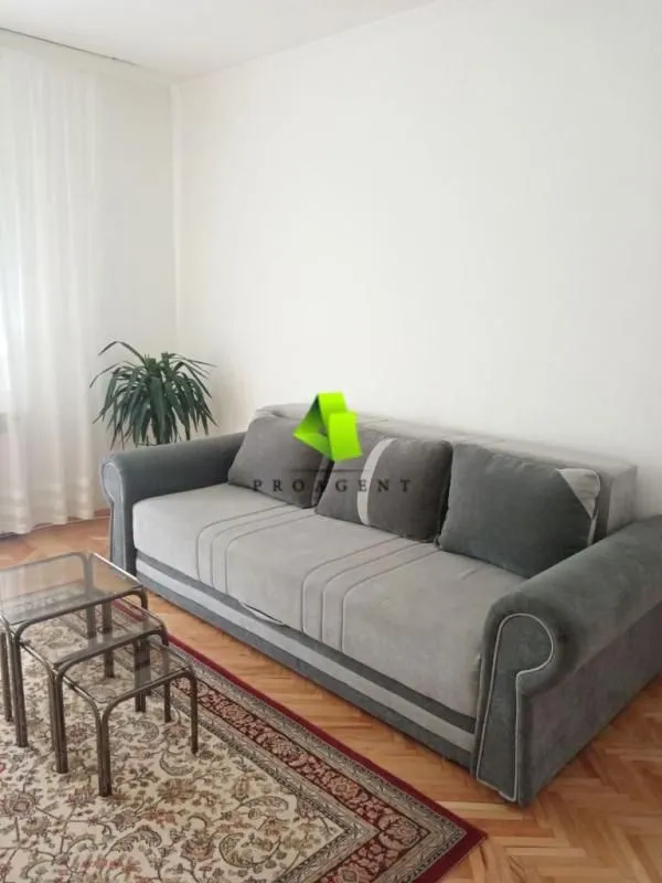 Izdavanje, jednosoban stan, 65m², Pantelej, Niš