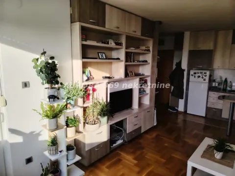 Prodaja, jednosoban stan, 42m², Sajlovo, Novi Sad Sve Podlokacije - image 3