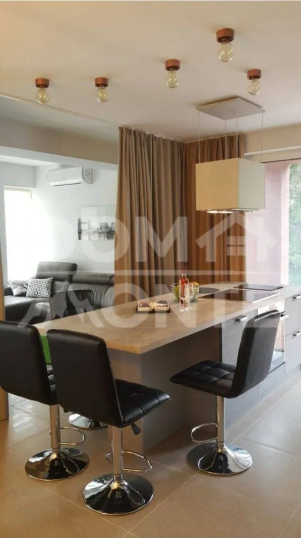 Rent, three bedroom apartment, 110m², Seljanovo, Tivat