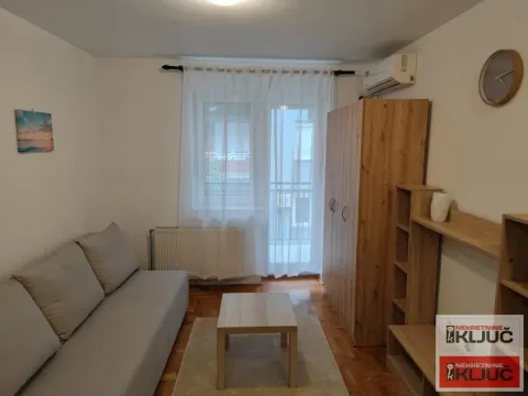 Izdavanje, garsonjera, 29m², Spens, Novi Sad Sve Podlokacije - image 2