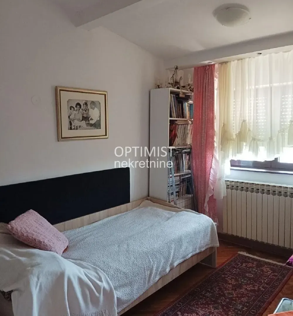 Sale, apartment, 103m², Banovo Brdo, Beograd