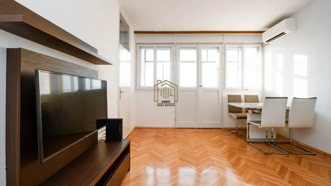 Prodaja, dvosoban stan, 68m², Gintaš, Podgorica