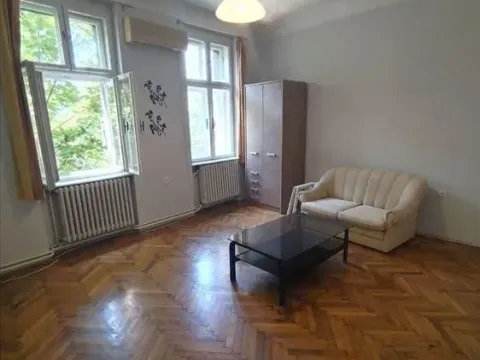 Izdavanje, četvorosoban stan, 100m², Stari Grad, Beograd - image 7