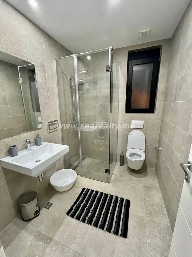 Rent, one bedroom apartment, 70m², Donja Lastva, Tivat