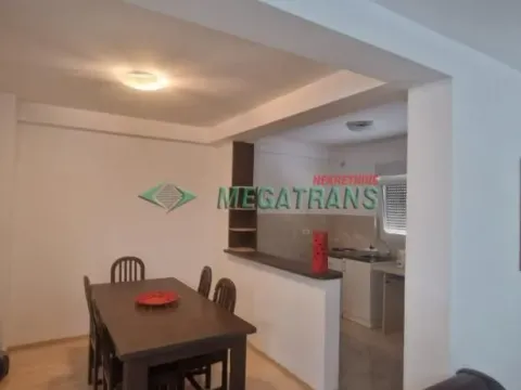 Izdavanje, kuća, 220m², Petrovaradin, Novi Sad - image 6