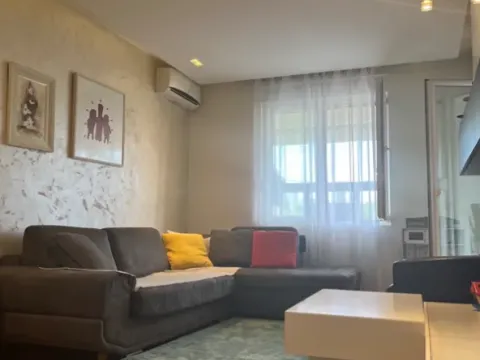 Sale, one bedroom apartment, 76m², Tuški Put, Podgorica - image 6