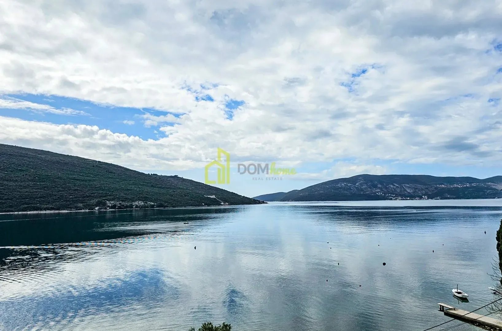 Prodaja, dvosoban stan, 68m², Kumbor, Herceg Novi