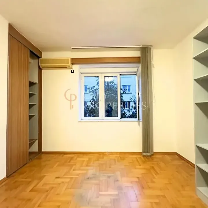 Rent, office space, 60m², Centar, Podgorica