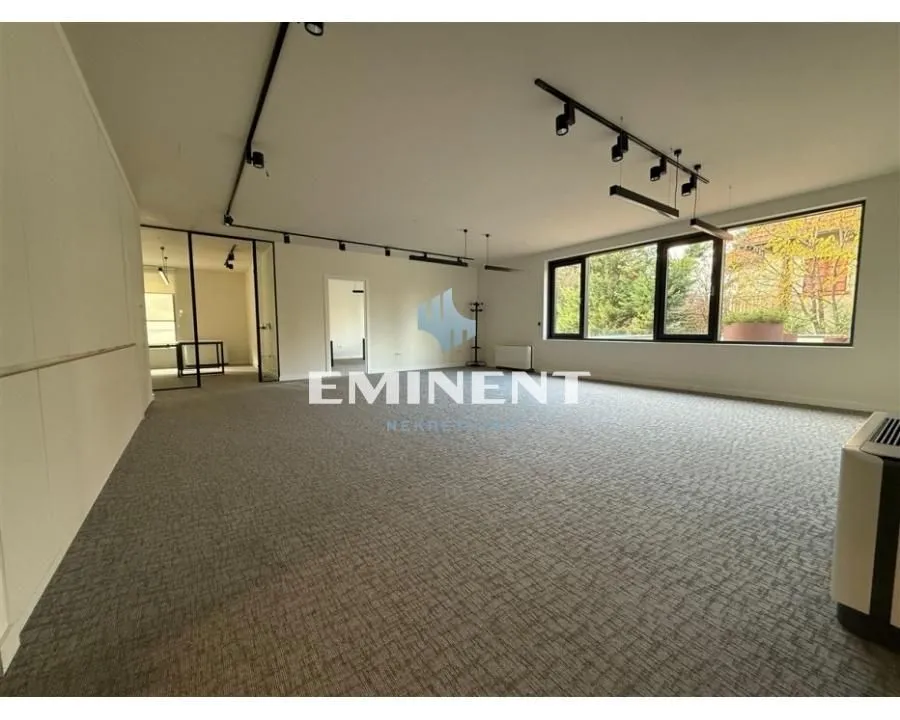 Rent, office space, 295m², Savski Venac, Beograd