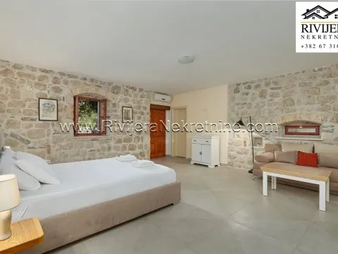 Prodaja, kuća, 450m², Dobrota, Kotor - image 42