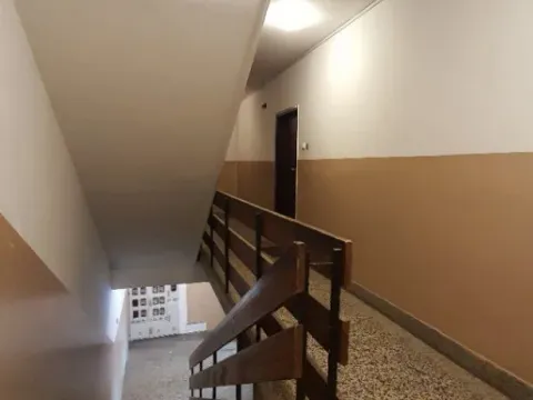 Prodaja, trosoban stan, 69m², Centar, Ulcinj - image 13