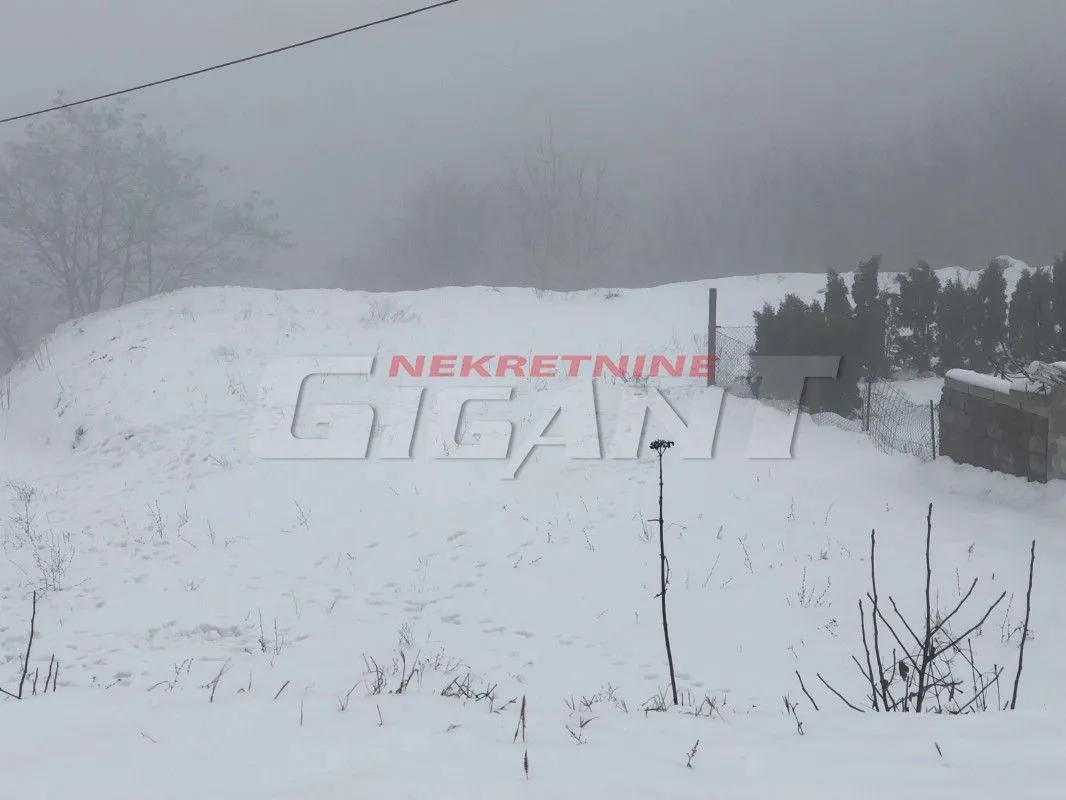 Prodaja, plac, 2000m², Voždovac Sve Podlokacije, Beograd