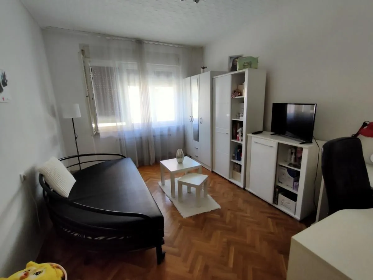 Prodaja, kuća, 171m², Petrovaradin, Novi Sad