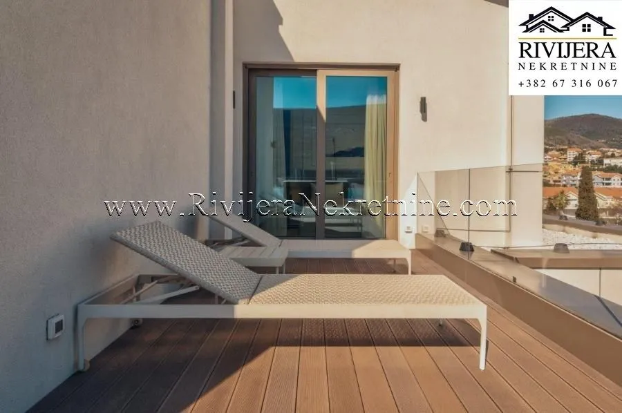 Prodaja, četvorosoban stan, 266m², Kumbor, Herceg Novi