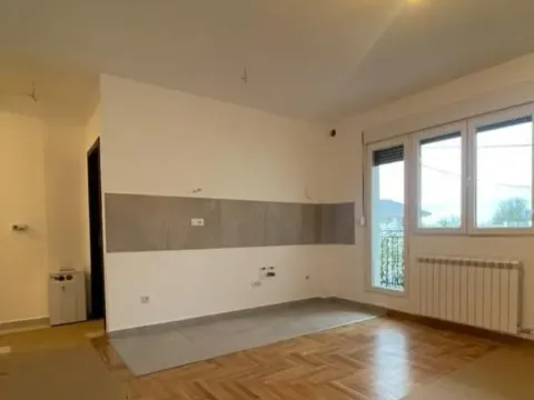 Prodaja, dvosoban stan, 44m², Surčin, Beograd - image 7