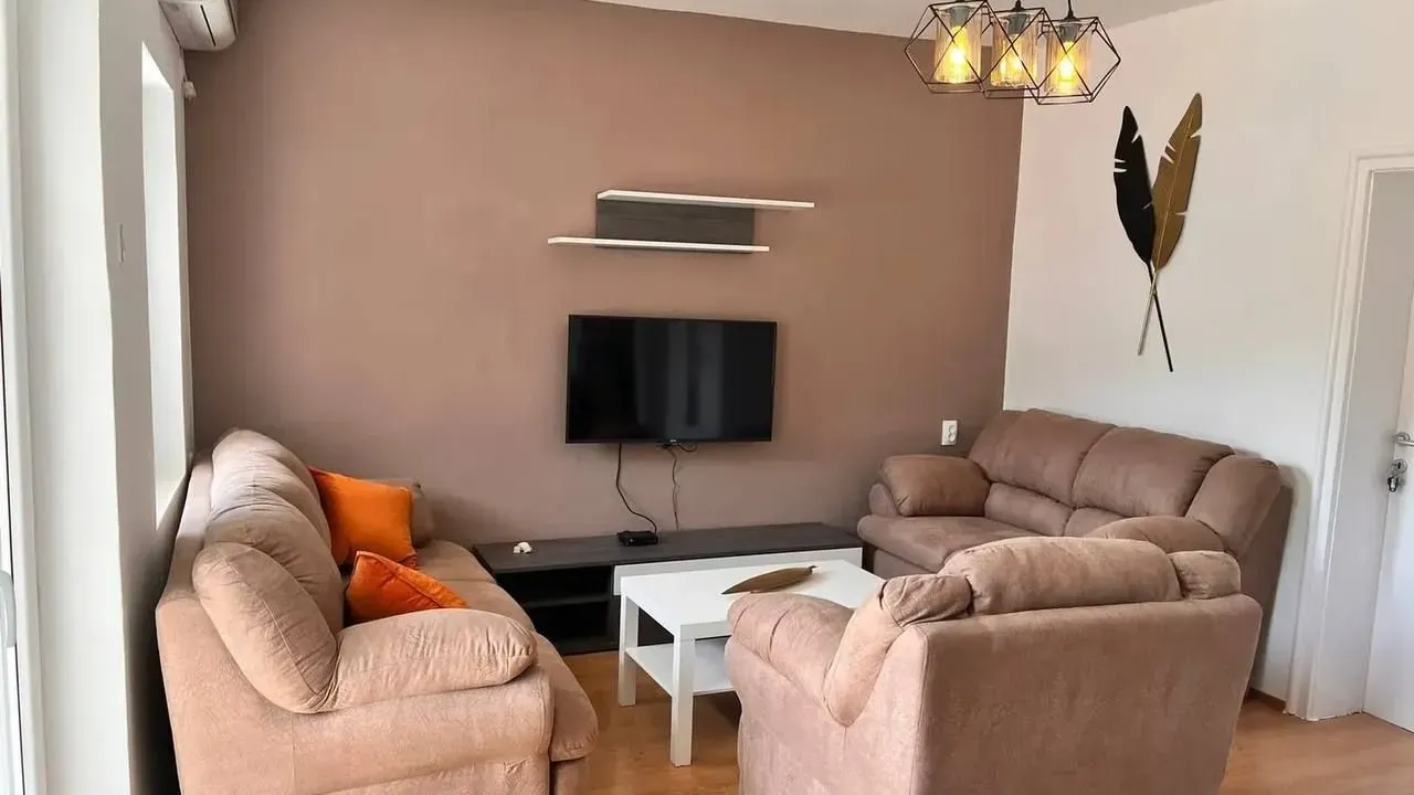 Sale, house, 156m², Centar, Bar