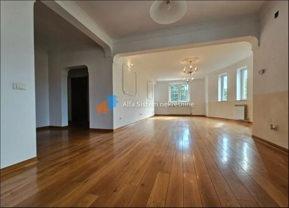 Rent, four bedroom apartment, 120m², Savski Venac, Beograd