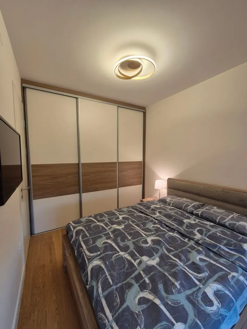 Prodaja, jednosoban stan, 63m², Kod Capital Plaze, Podgorica