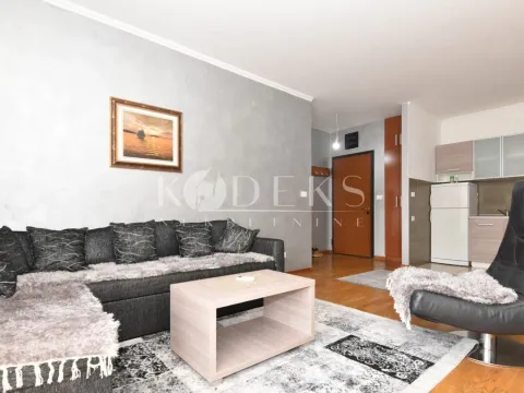 Rent, one bedroom apartment, 53m², City Kvart, Podgorica - image 4