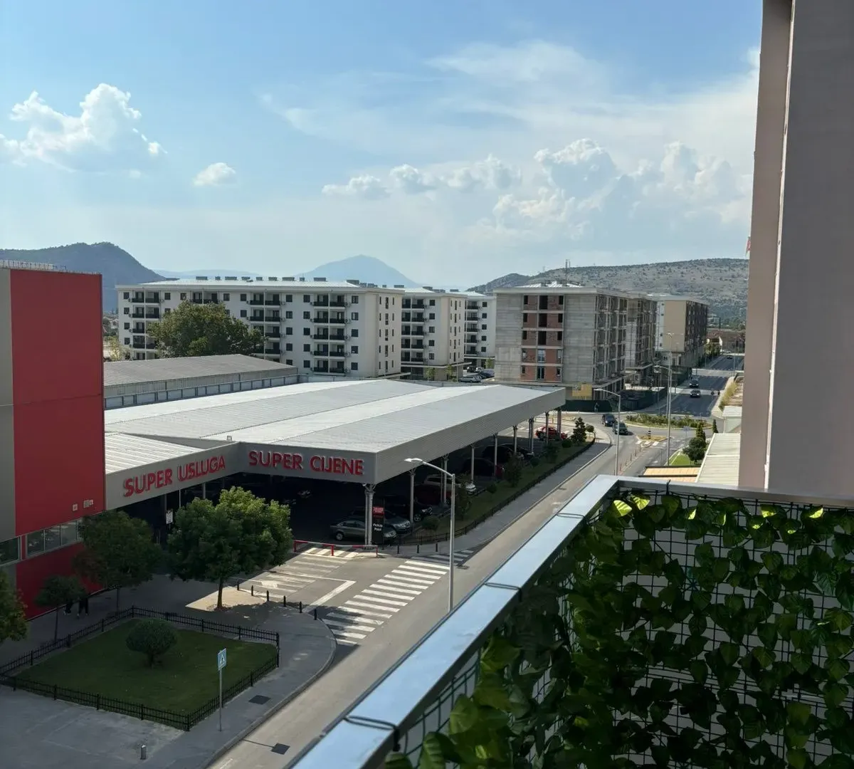 Izdavanje, jednosoban stan, 54m², City Kvart, Podgorica
