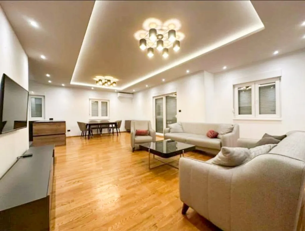 Rent, two bedroom apartment, 120m², City Kvart, Podgorica