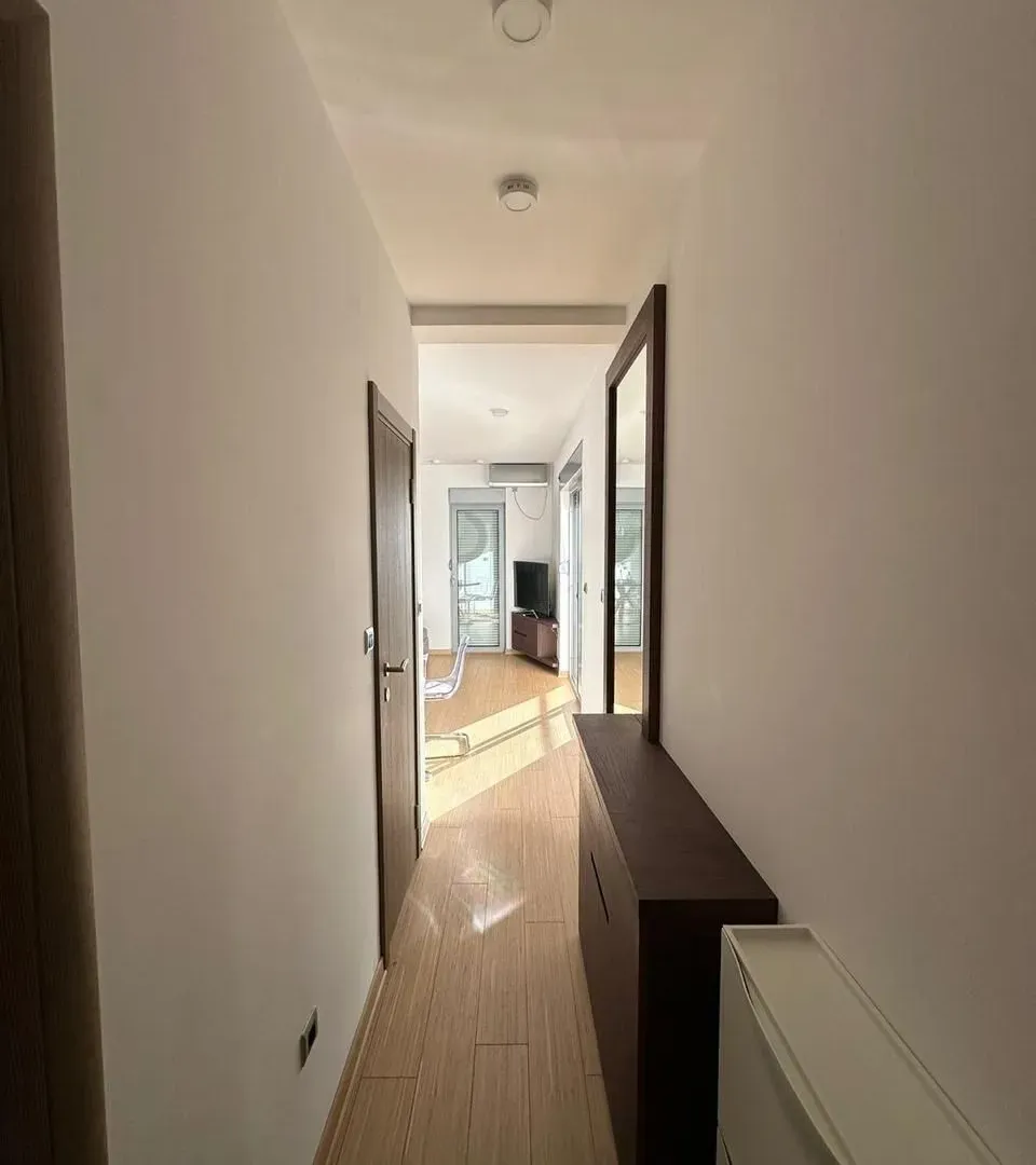 Rent, one bedroom apartment, 57m², Pržno, Budva