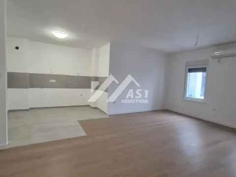 Prodaja, stan, 123m², Salajka, Novi Sad Sve Podlokacije - image 3