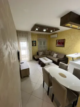 Rent, two bedroom apartment, 70m², City Kvart, Podgorica - image 3