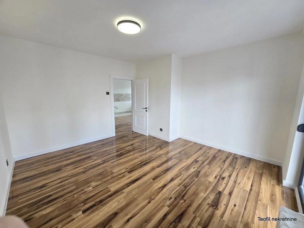 Sale, three bedroom apartment, 75m², Južni Bulevar, Vračar Sve Podlokacije