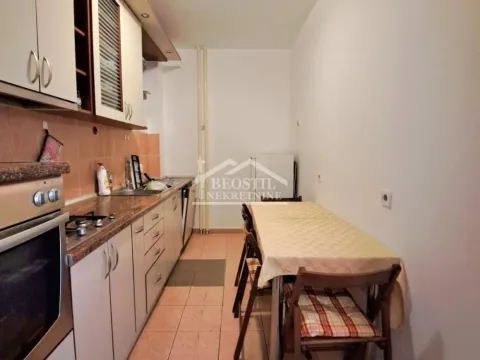 Rent, three bedroom apartment, 81m², Crveni Krst, Beograd - image 4