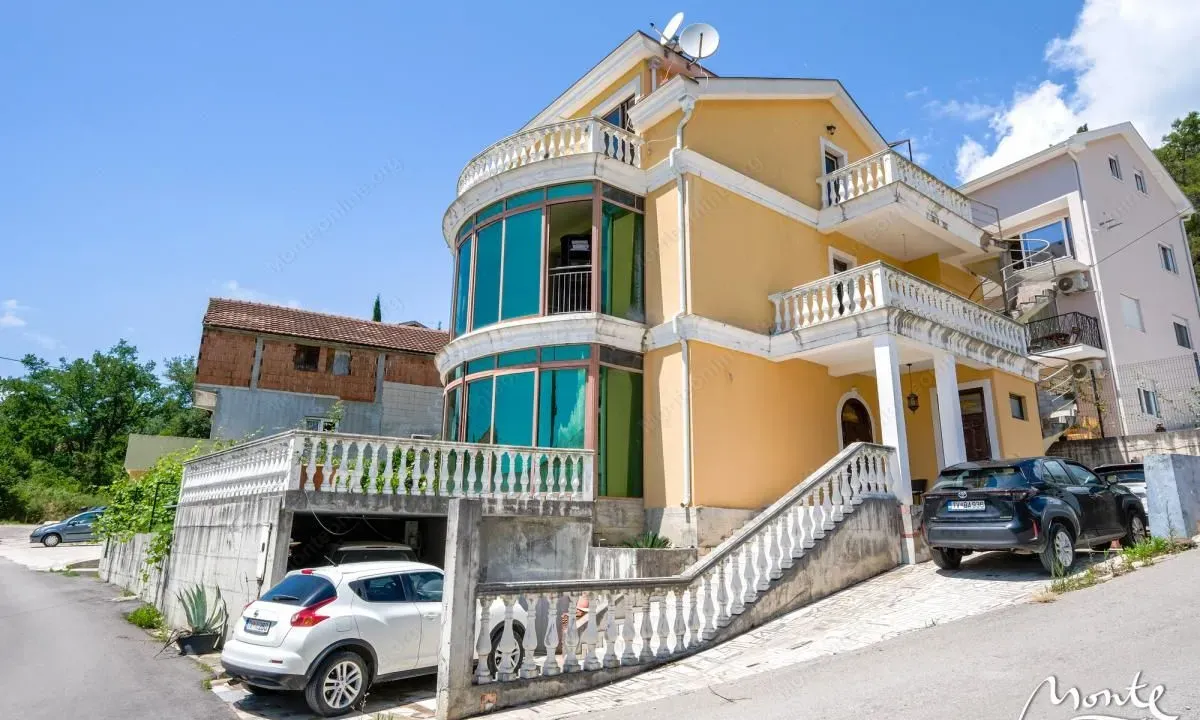 Sale, house, 316m², Tivat, Crna Gora