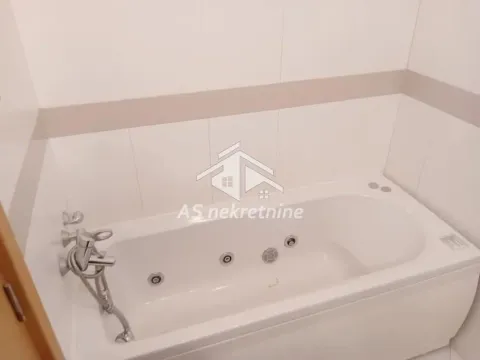 Rent, three bedroom apartment, 98m², Savski Venac, Beograd - image 27