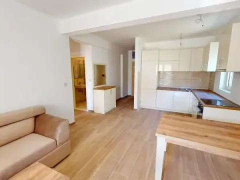 Prodaja, dvosoban stan, 68m², Tivat, Crna Gora - image 20