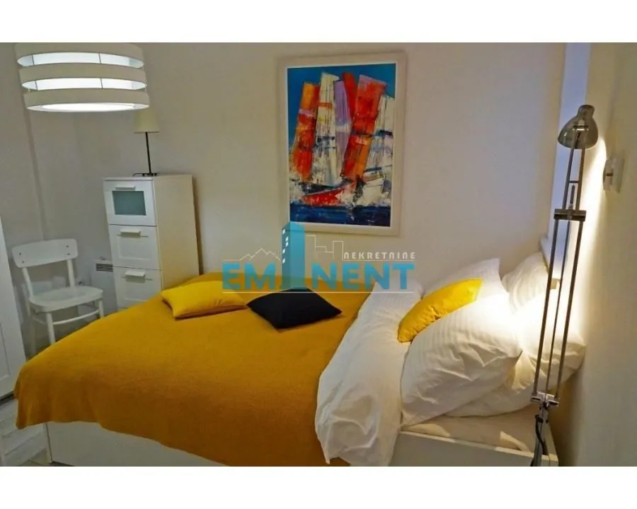 Rent, apartment, 34m², Stari Grad, Beograd
