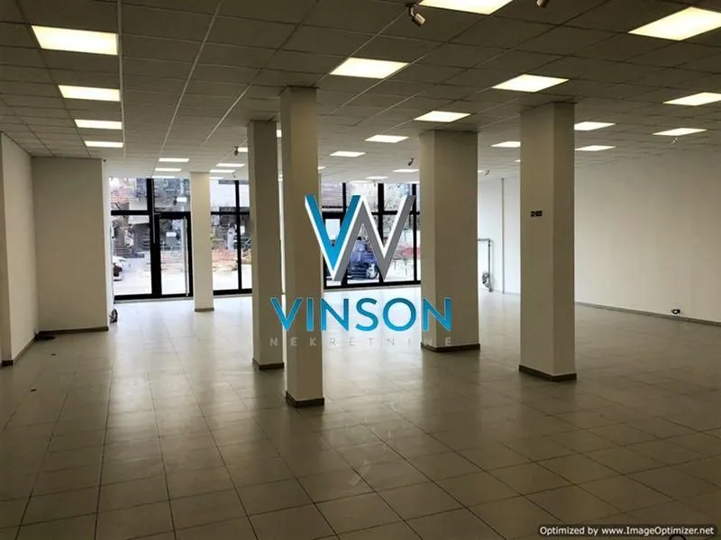 Izdavanje, poslovni prostor, 330m², Telep, Novi Sad Sve Podlokacije