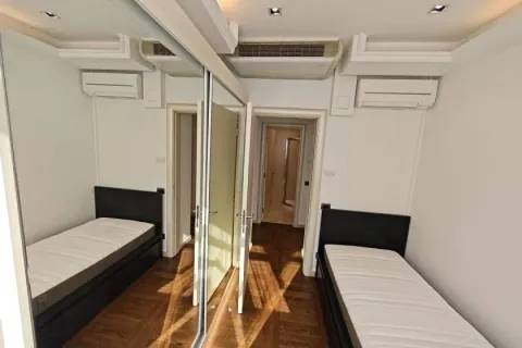 Rent, three bedroom apartment, 148m², Dedinje Sve Podlokacije, Beograd - image 11