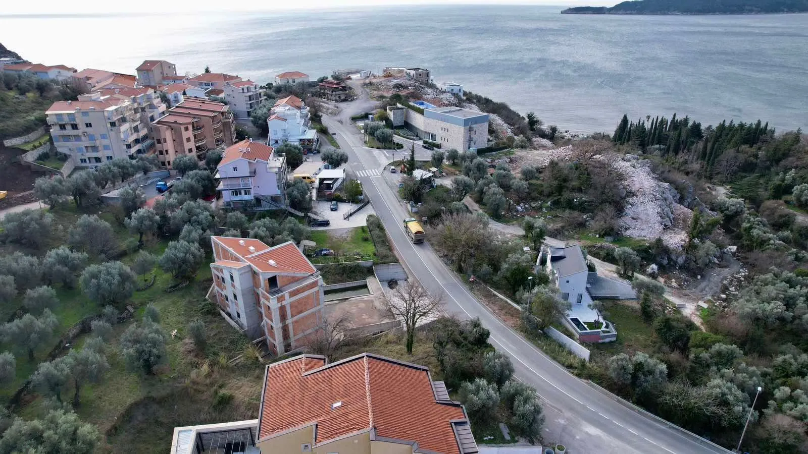 Prodaja, plac, 808m², Kamenovo, Budva