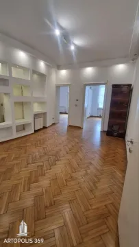 Izdavanje, poslovni prostor, 90m², Stari Grad, Beograd - image 2
