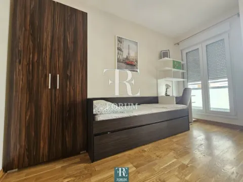 Izdavanje, dvosoban stan, 65m², City Kvart, Podgorica - image 9