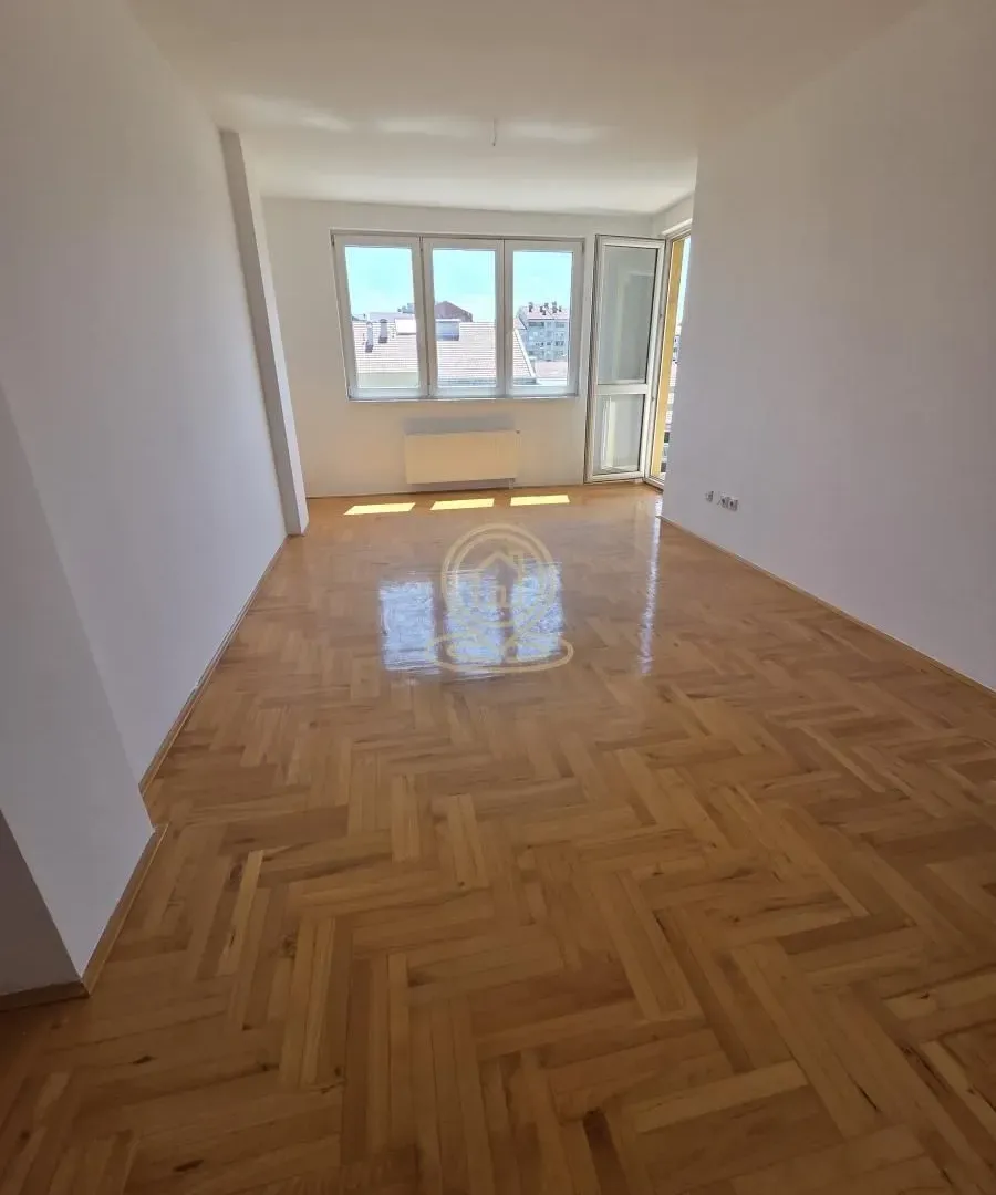Prodaja, dvosoban stan, 63m², Medijana, Niš