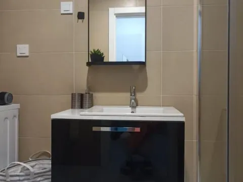 Izdavanje, jednosoban stan, 46m², Seljanovo, Tivat - image 10